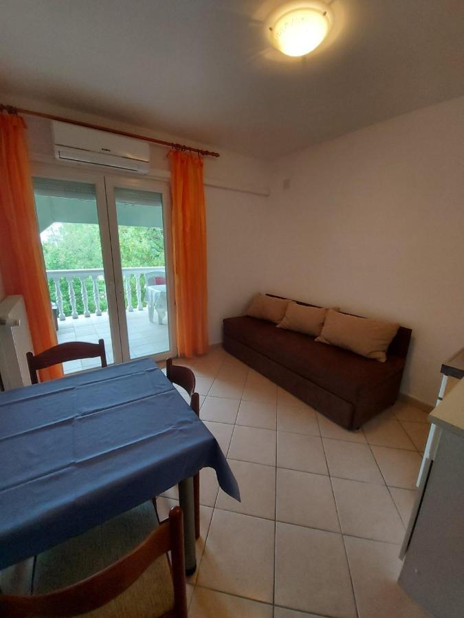 Apartment Pezić Krk Town Zewnętrze zdjęcie