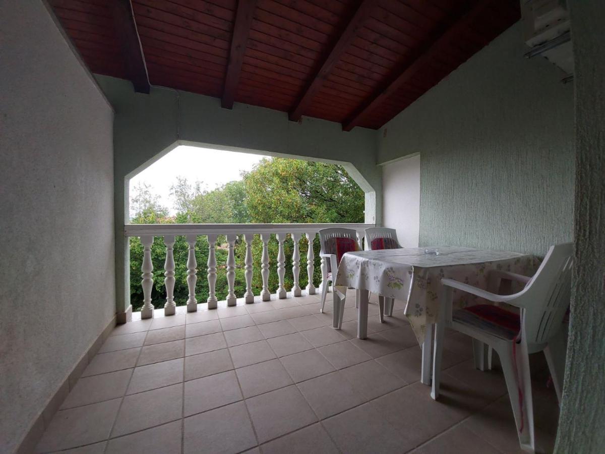 Apartment Pezić Krk Town Zewnętrze zdjęcie